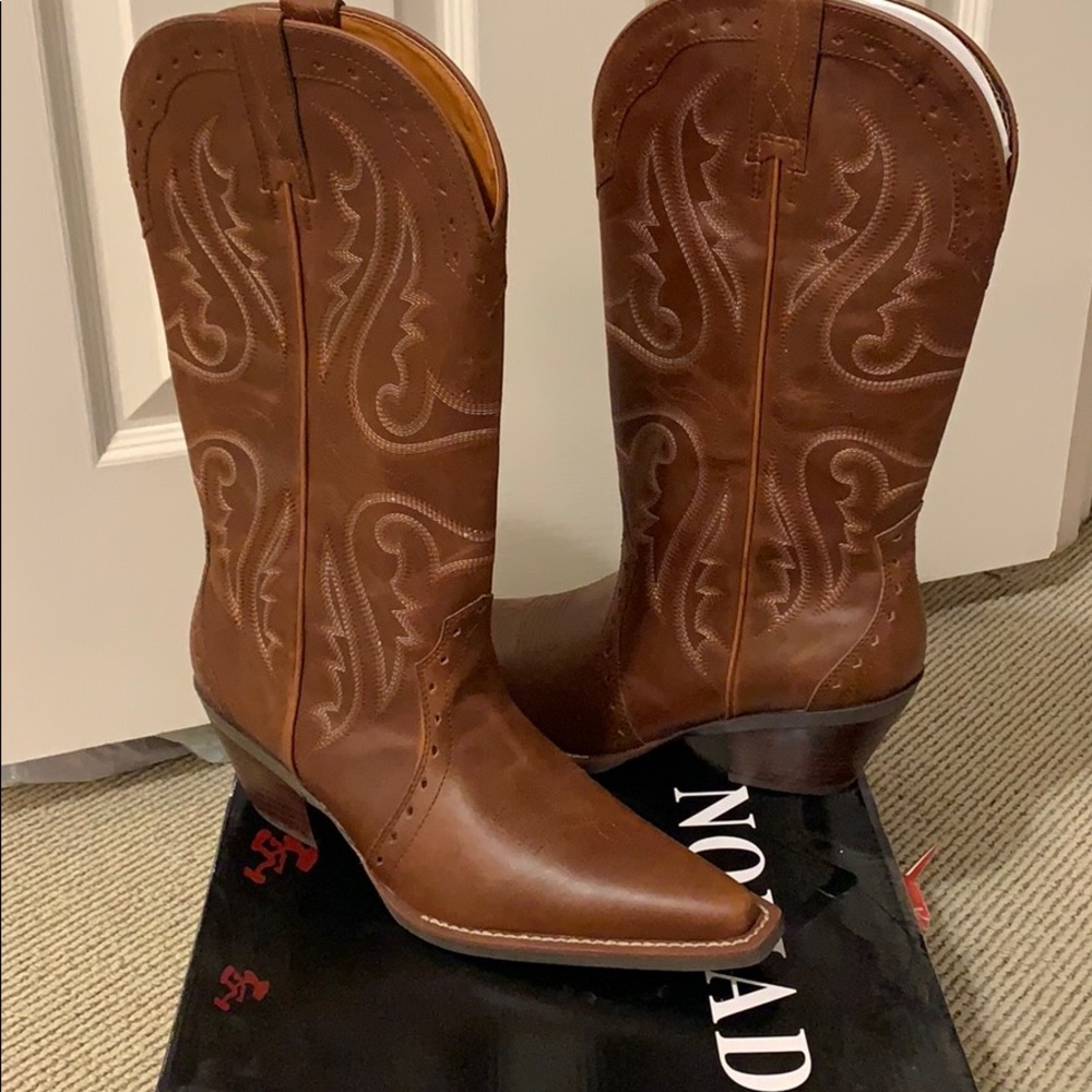 Never worn Nomad “trigger” cowboy boots!